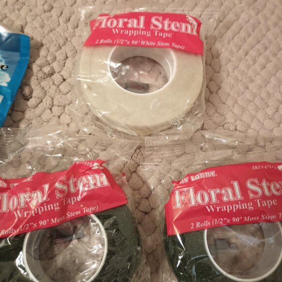 NEW lot of 9 rolls 1/2" floral tape - clear and green - Picture 3 of 3